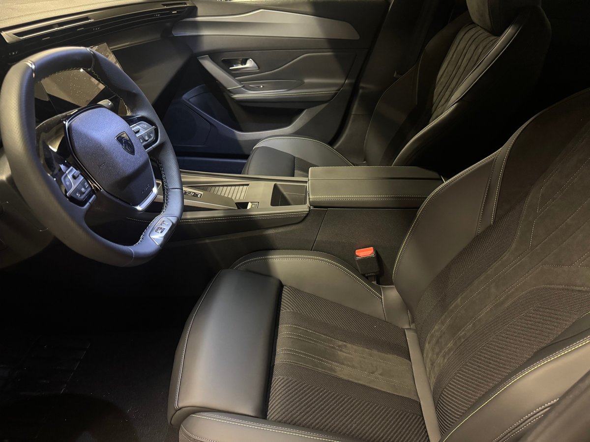 PEUGEOT 308 1.6 PHEV 180 GT, Hybride Rechargeable Essence/Électricité, Voiture nouvelle, Automatique - 6