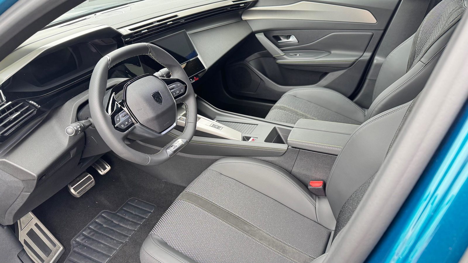 PEUGEOT 308 1.2 Hybrid GT, Mild-Hybrid Benzin/Elektro, Neuwagen, Automat - 5