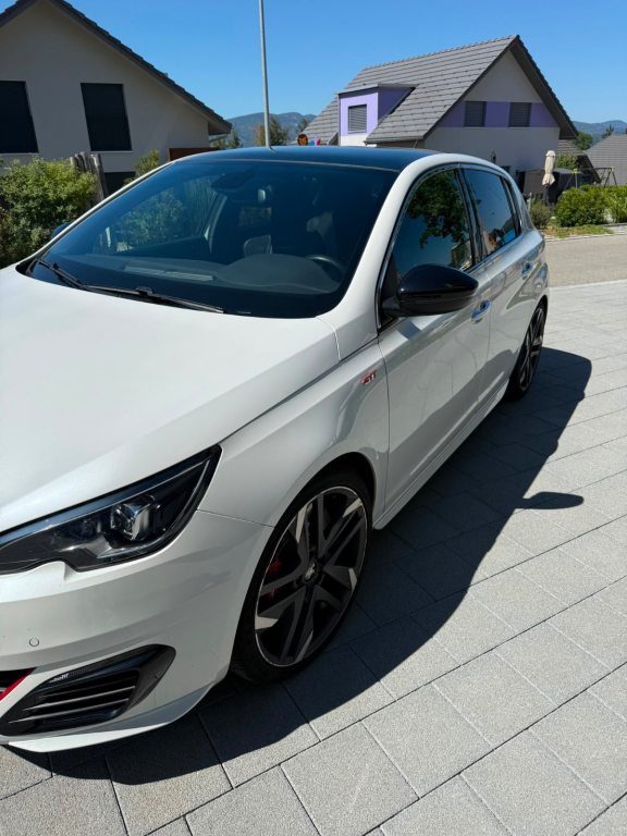 PEUGEOT 308 1.6 THP GTi, Benzin, Occasion / Gebraucht, Handschaltung - 2