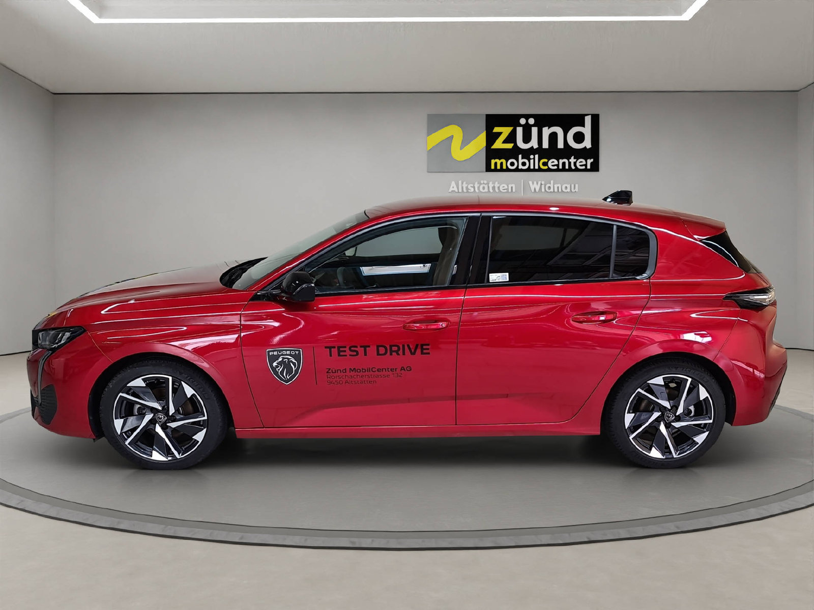 PEUGEOT 308 1.2 PureTech Allure Pack, Benzin, Occasion / Gebraucht, Automatik - 2