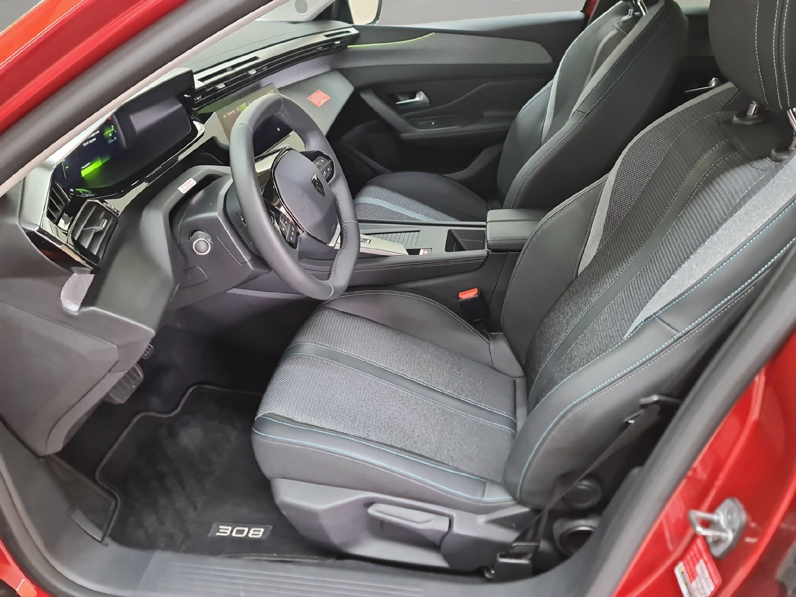 PEUGEOT 308 1.2 PureTech Allure Pack, Benzin, Occasion / Gebraucht, Automatik - 6
