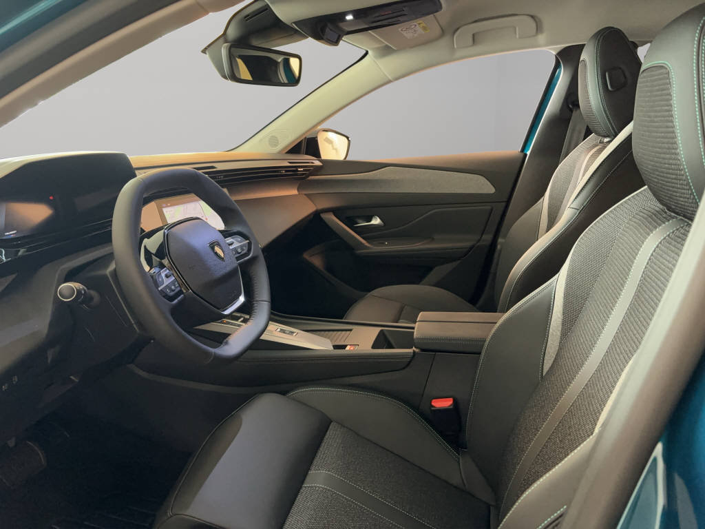 PEUGEOT 308 1.6 PHEV 180 Allure, Plug-in-Hybrid Benzin/Elektro, Occasion / Gebraucht, Automatik - 5