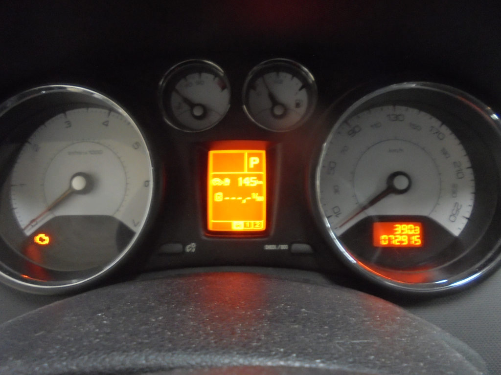 PEUGEOT 308 1.6 Turbo 156 Allure, Petrol, Second hand / Used, Automatic - 7