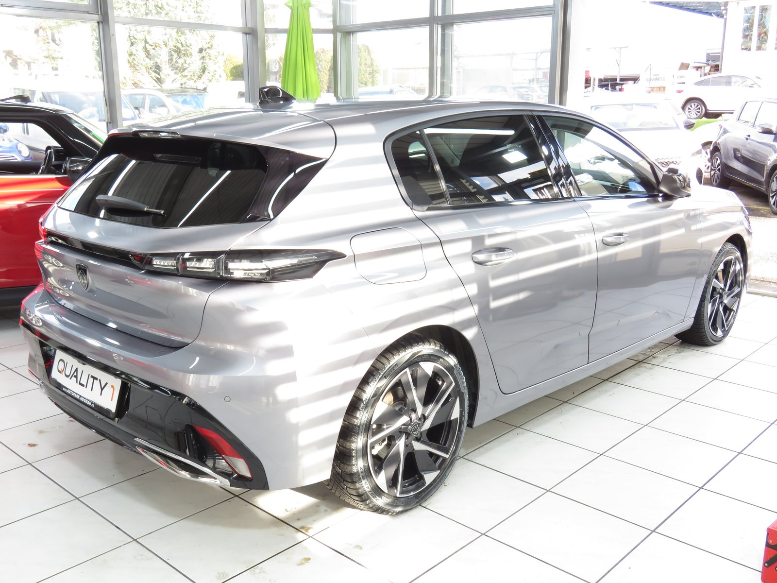 PEUGEOT 308 1.2 Pure Tech Allure EAT8, Essence, Occasion / Utilisé, Automatique - 4