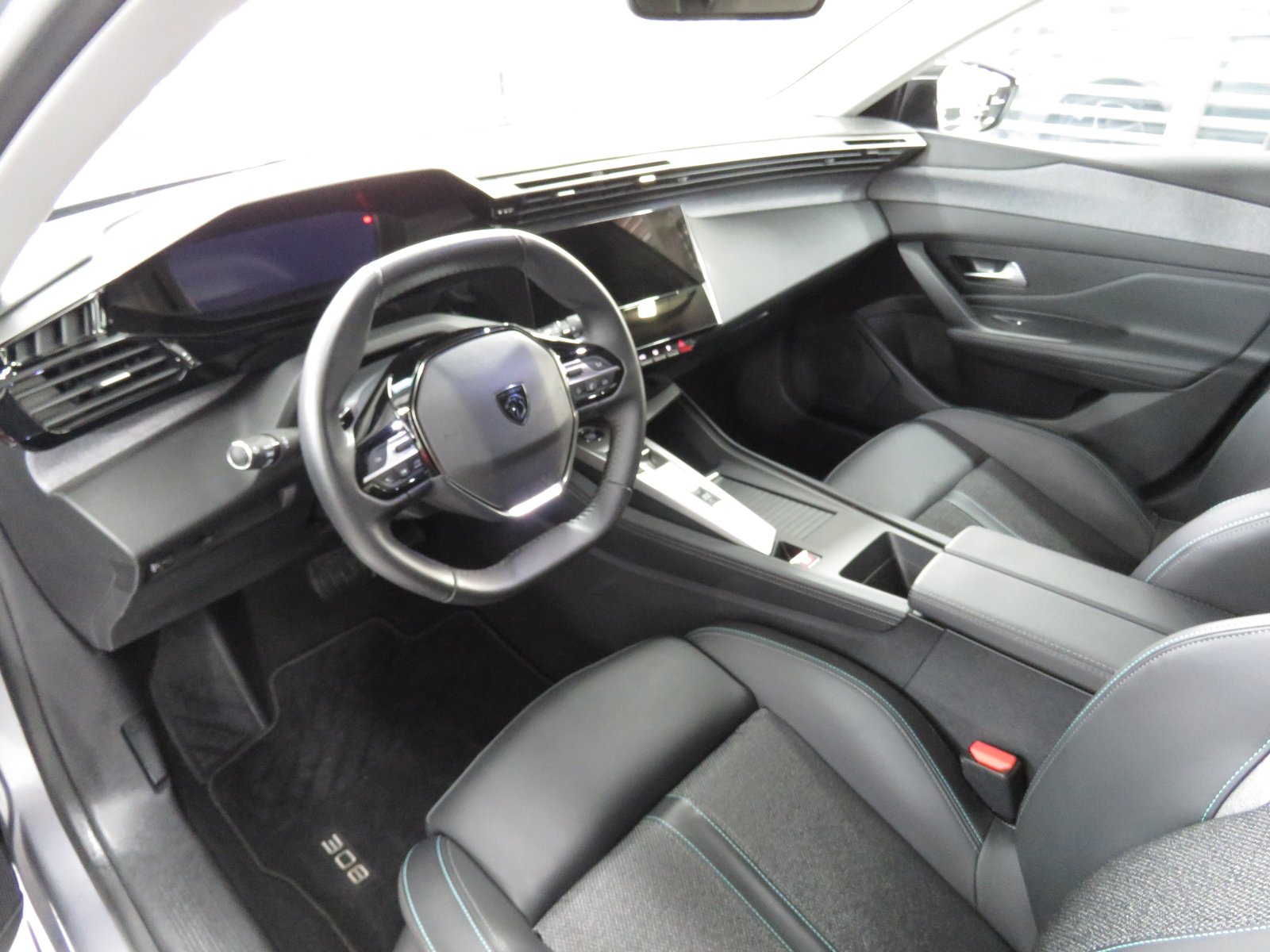 PEUGEOT 308 1.2 Pure Tech Allure EAT8, Essence, Occasion / Utilisé, Automatique - 7