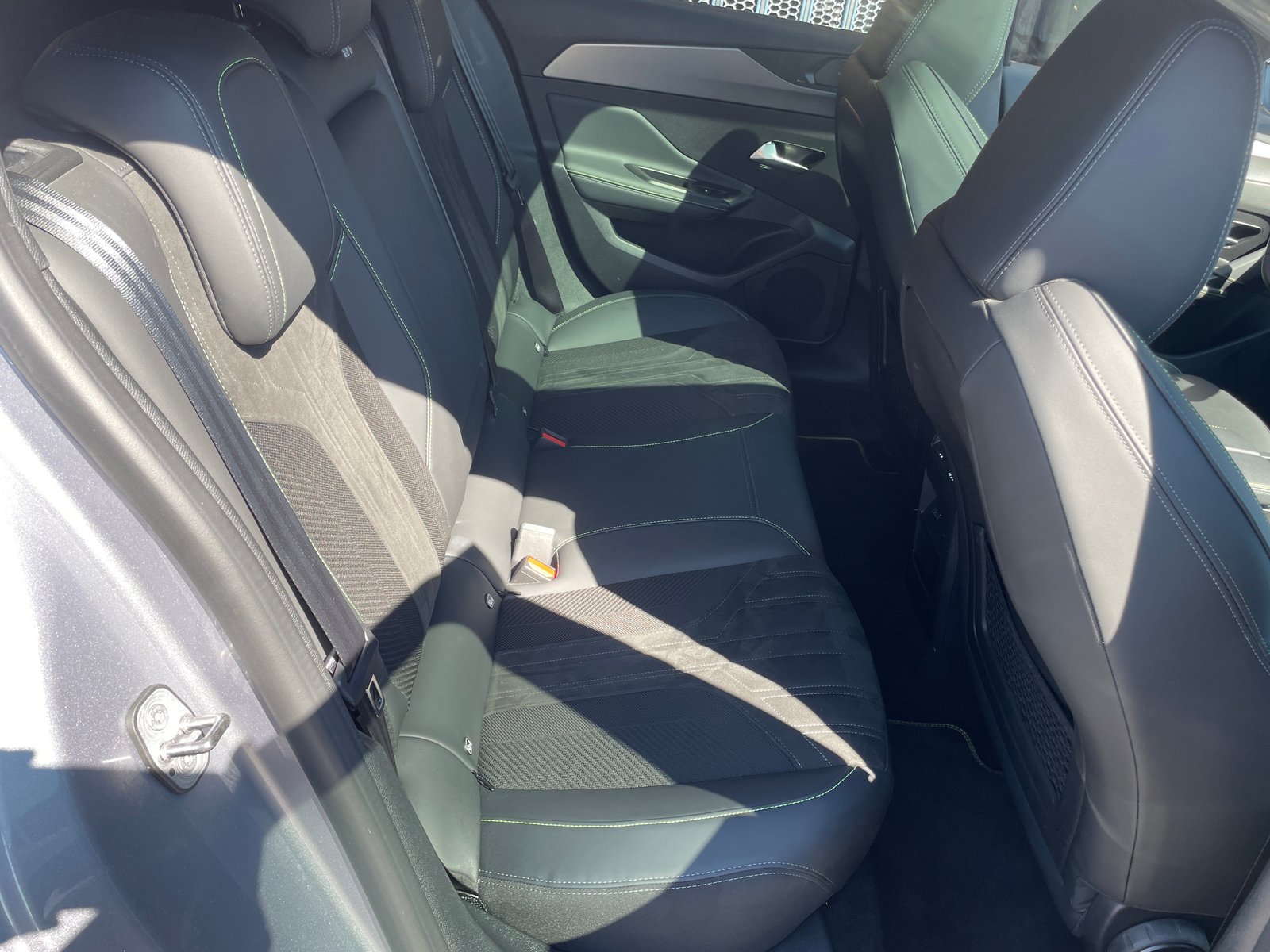 PEUGEOT 308 1.6 PHEV 225 GT, Plug-in-Hybrid Petrol/Electric, Second hand / Used, Automatic - 7