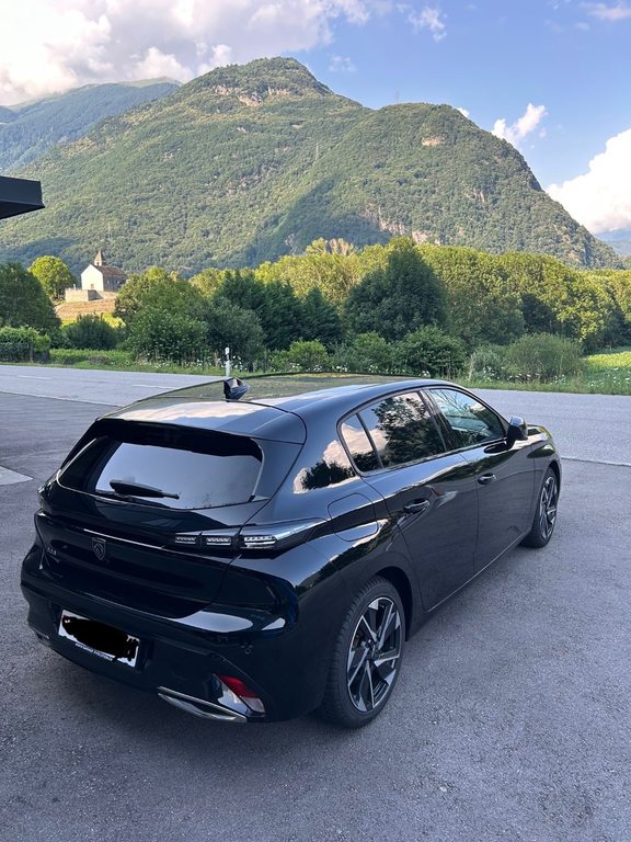 PEUGEOT 308 1.2 PureTech Allure Pack, Benzin, Occasion / Gebraucht, Automatik - 2