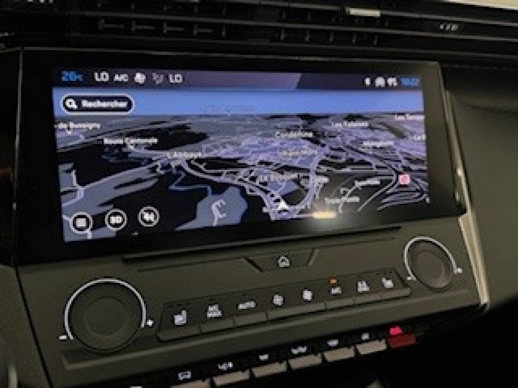 PEUGEOT 308 1.6 PHEV 180 Active, Hybride Léger Essence/Électricité, Occasion / Utilisé, Automatique - 5