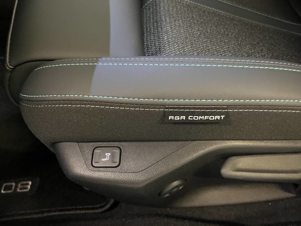 PEUGEOT 308 1.6 PHEV 180 Active, Hybride Léger Essence/Électricité, Occasion / Utilisé, Automatique - 7