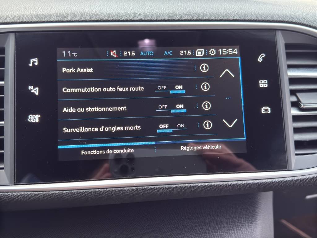PEUGEOT 308 1.2 Pure Tech Allure Pack EAT8, Benzin, Occasion / Gebraucht, Automat - 7