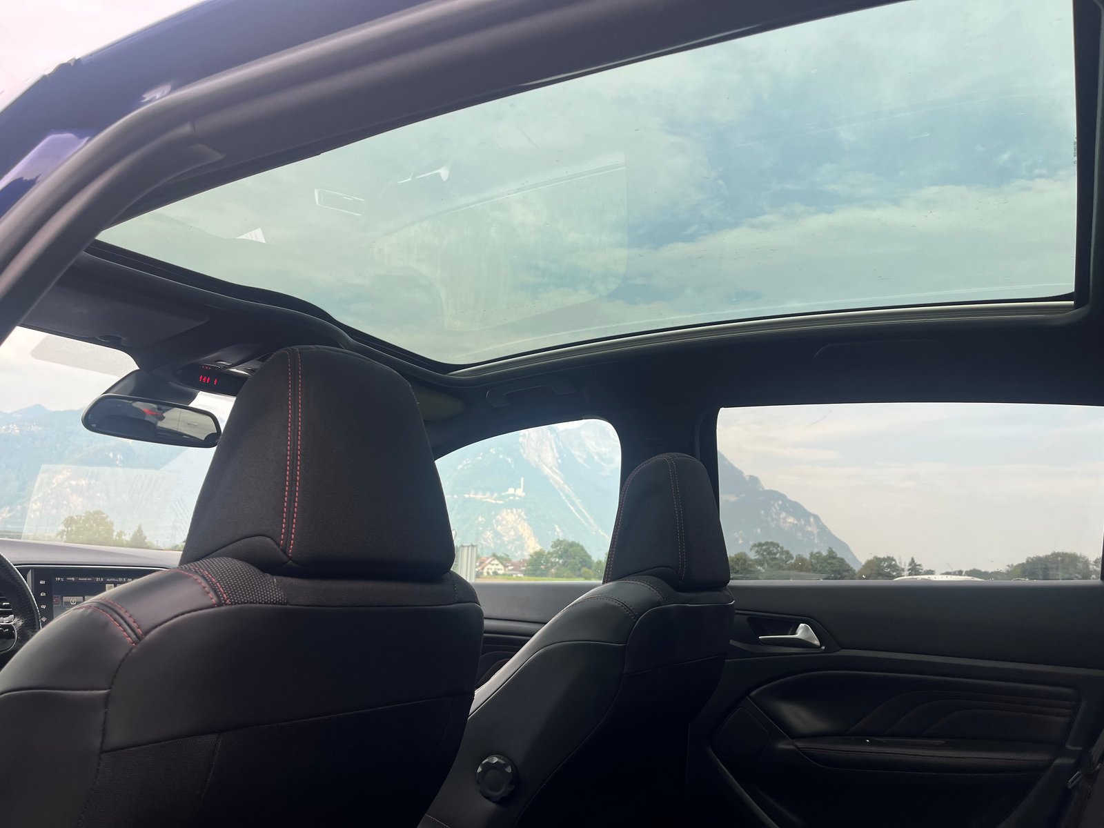 PEUGEOT 308 2.0 BlueHDI GT Line Automatic, Diesel, Occasion / Utilisé, Automatique - 7