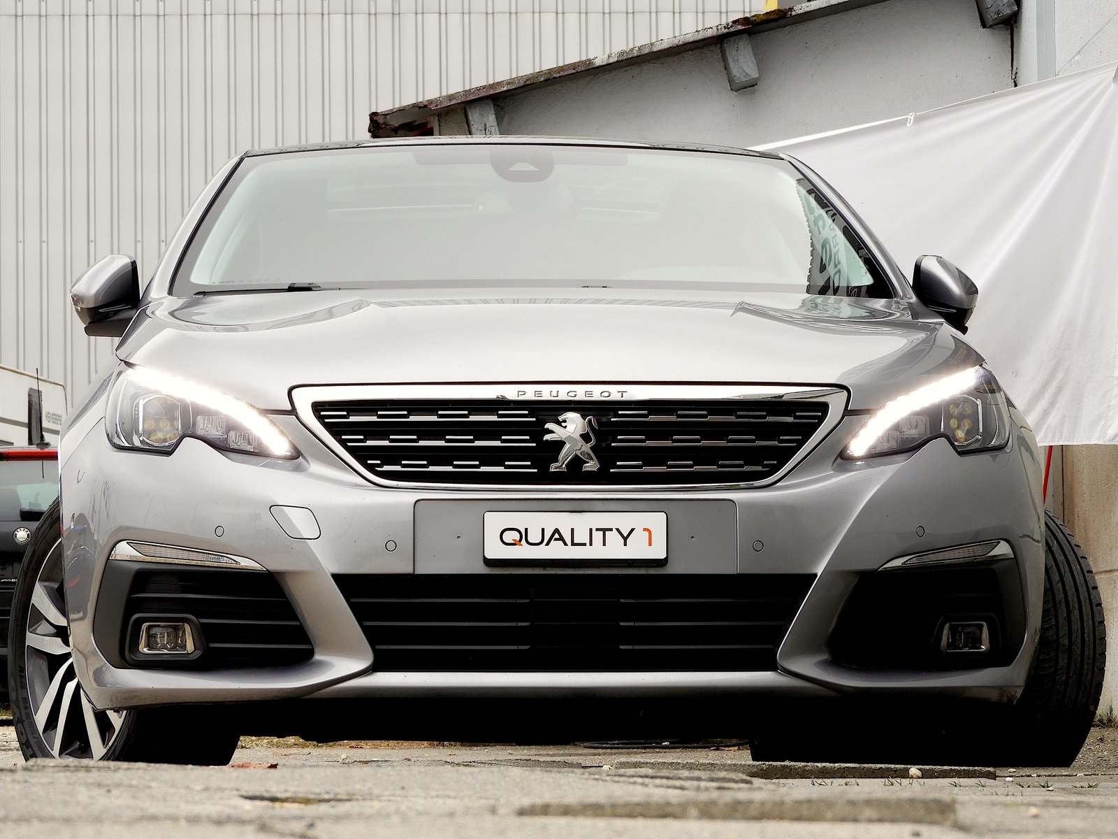 PEUGEOT 308 1.5 BlueHDI Tech Ed. EAT8 I Navi I Bluetooth I D, Diesel, Occasion / Utilisé, Automatique - 3
