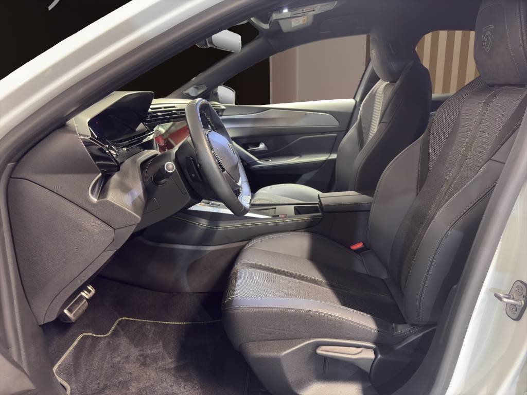 PEUGEOT 308 1.6 PHEV 180 GT, Mild-Hybrid Petrol/Electric, Second hand / Used, Automatic - 7
