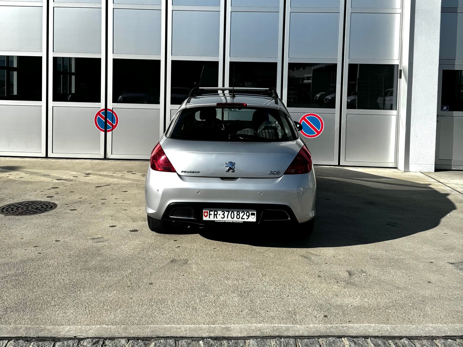 PEUGEOT 308 1.6 16V T Swiss Edition, Benzin, Occasion / Gebraucht, Handschaltung - 6