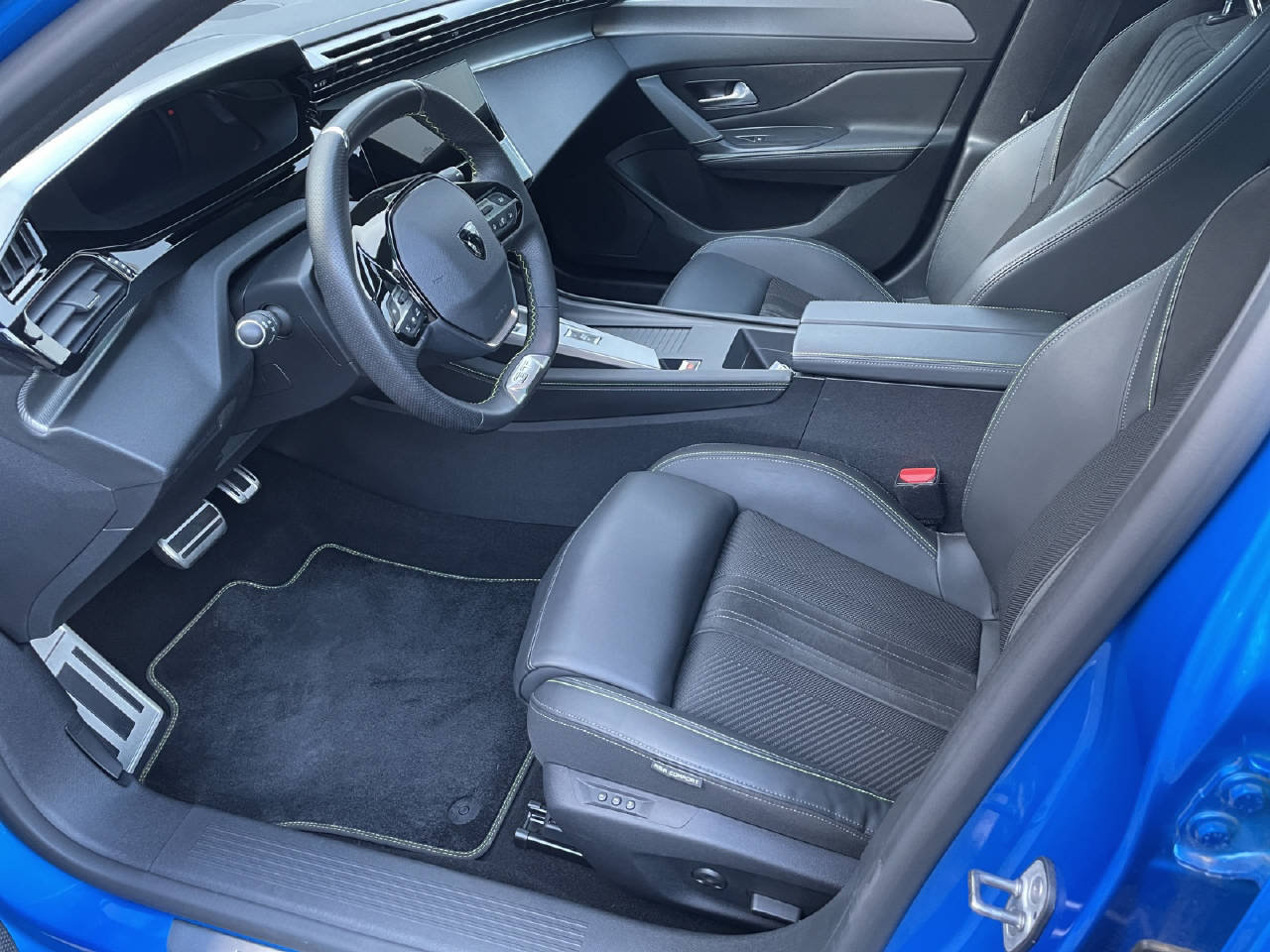 PEUGEOT 308 1.2 PureTech GT Pack, Benzin, Occasion / Gebraucht, Automatik - 5