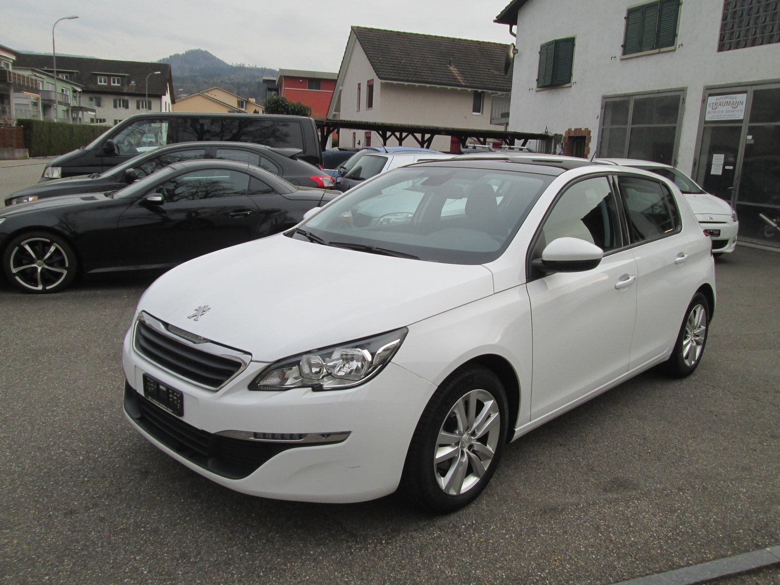 PEUGEOT 308 1.2 THP Active