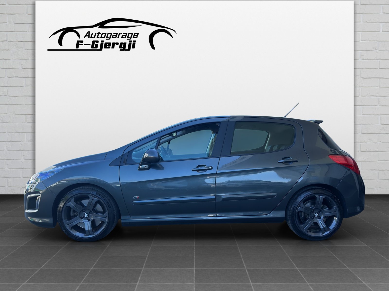 PEUGEOT 308 1.6 16V T GTi, Petrol, Second hand / Used, Manual - 5