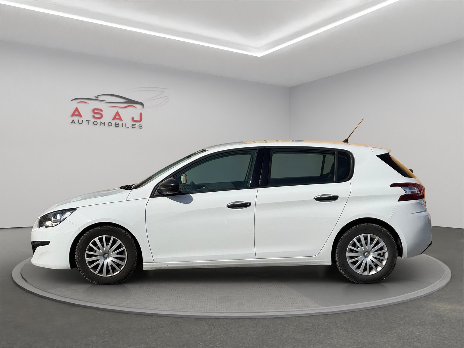 PEUGEOT 308 1.2 VTi Access, Essence, Occasion / Utilisé, Manuelle - 4