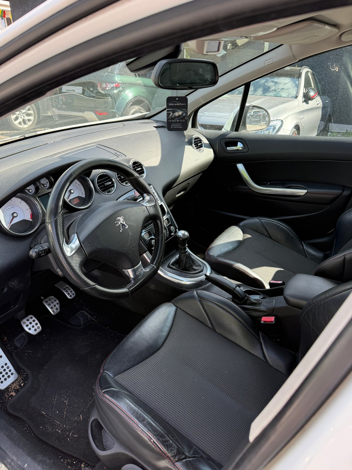 PEUGEOT 308 1.6 16V T GTi, Essence, Occasion / Utilisé, Manuelle - 4