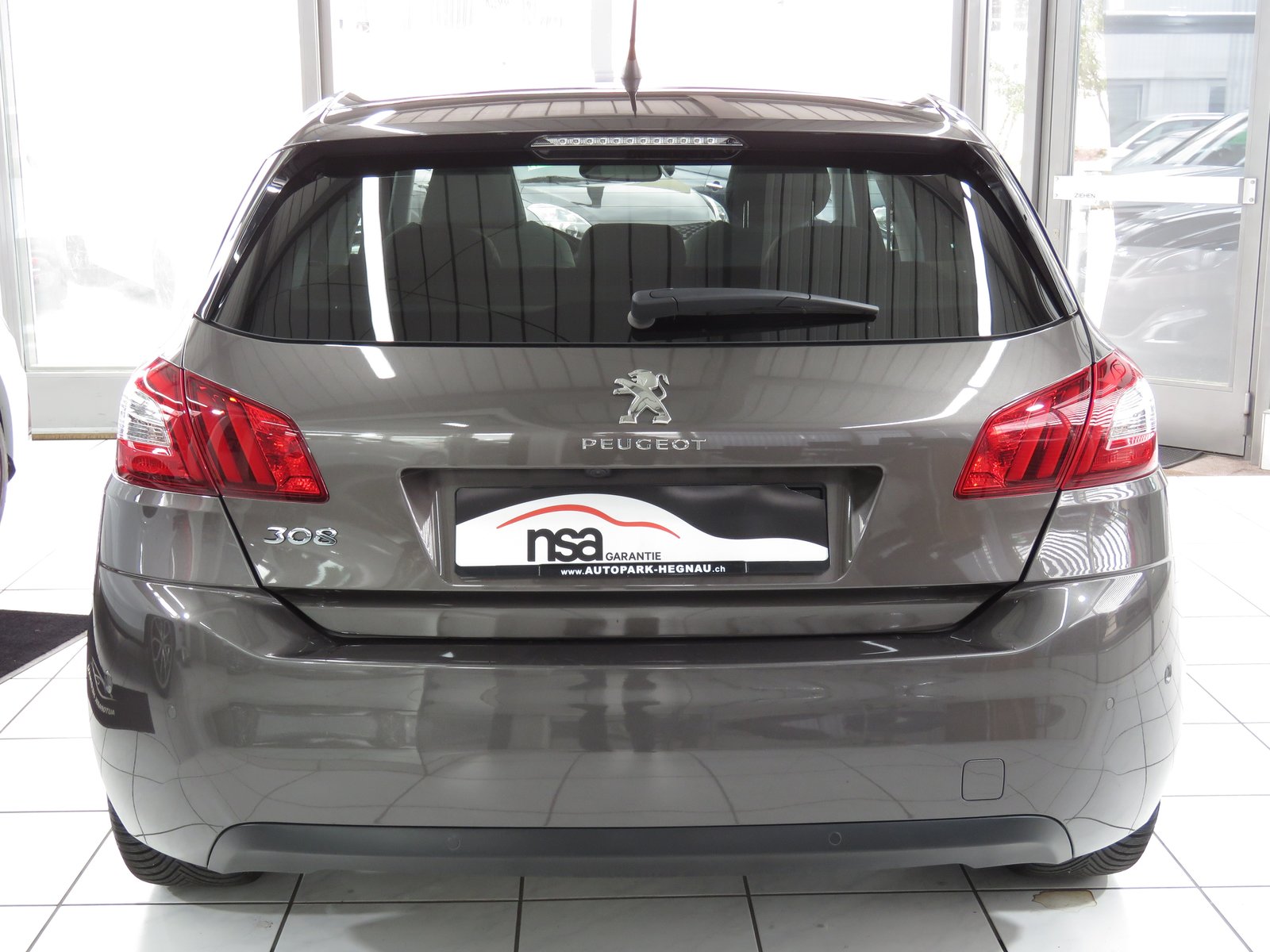 PEUGEOT 308 2.0 BlueHDI Féline Automatic, Diesel, Occasion / Gebraucht, Automatik - 5