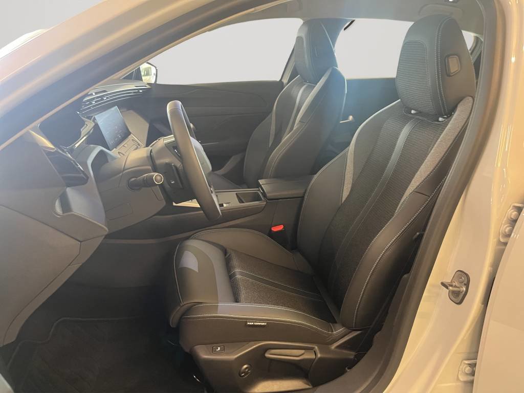 PEUGEOT 308 1.6 PHEV 180 Active, Mild-Hybrid Petrol/Electric, Second hand / Used, Automatic - 7