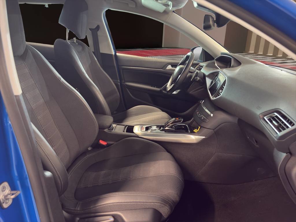 PEUGEOT 308 1.2 Pure Tech Allure Pack EAT8, Essence, Occasion / Utilisé, Automatique - 7