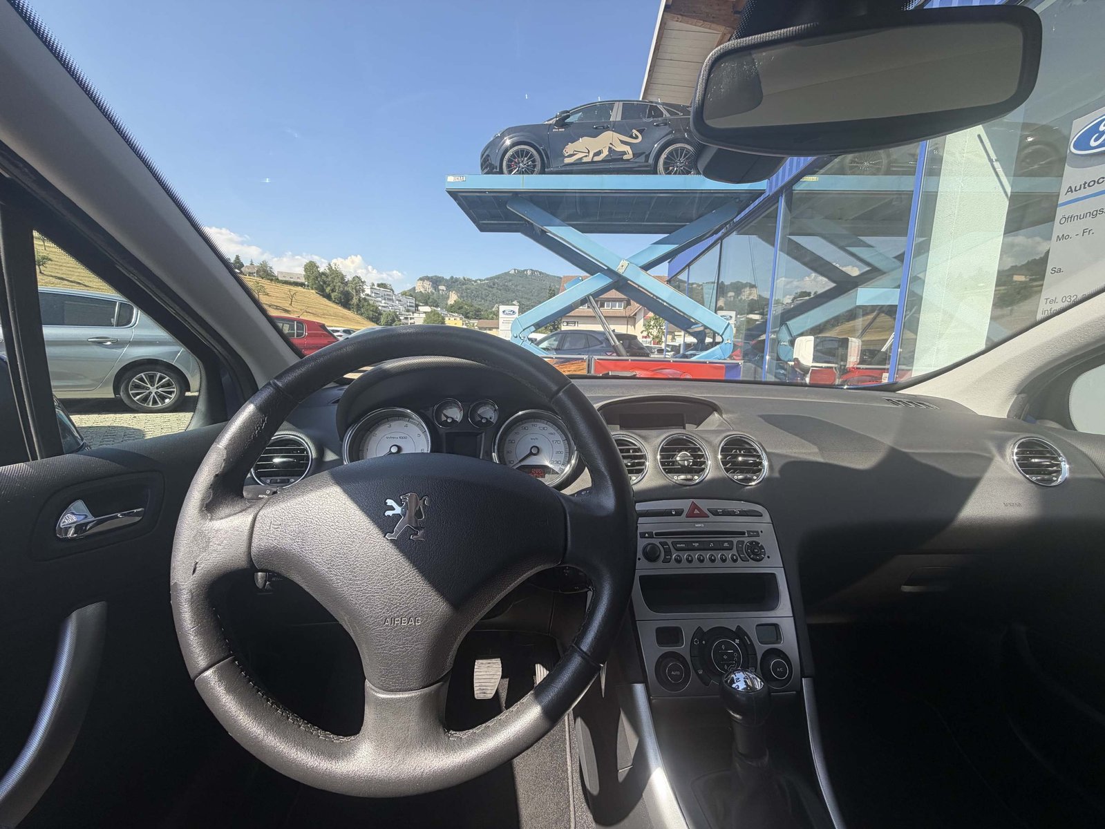 PEUGEOT 308 1.6 Turbo 150 Swiss Edition, Petrol, Second hand / Used, Manual - 7