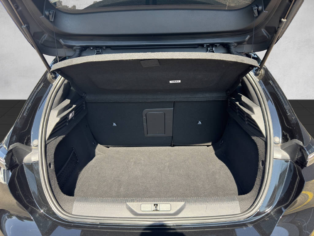 PEUGEOT 308 1.2 PureTech Allure Pack, Essence, Occasion / Utilisé, Automatique - 6