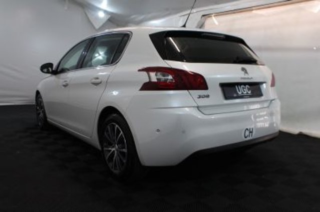 PEUGEOT 308 1.2 PureTech 130 Allure S/S, Essence, Occasion / Utilisé, Automatique - 4