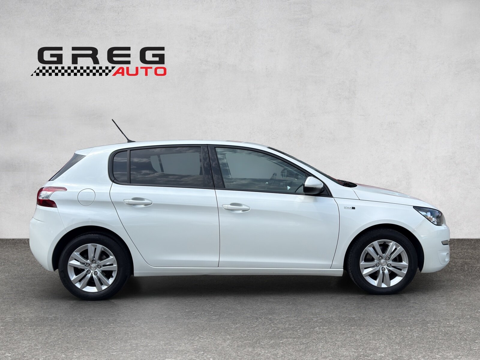 PEUGEOT 308 1.6 BlueHDI Active Automatic, Diesel, Occasion / Gebraucht, Automatik - 5