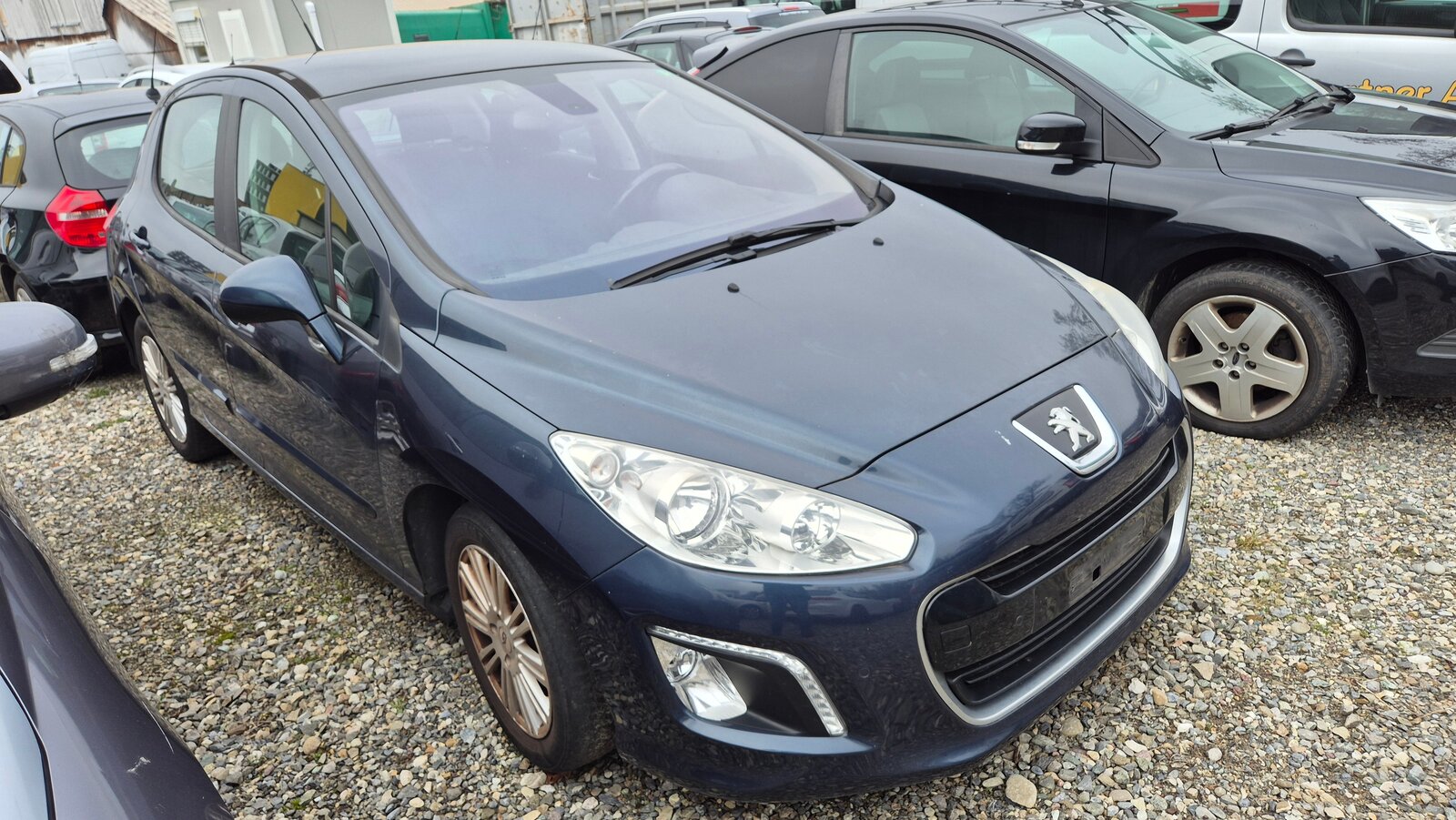 PEUGEOT 308 1.6 16V Turbo Allure Automatic, Essence, Occasion / Utilisé, Automatique - 4