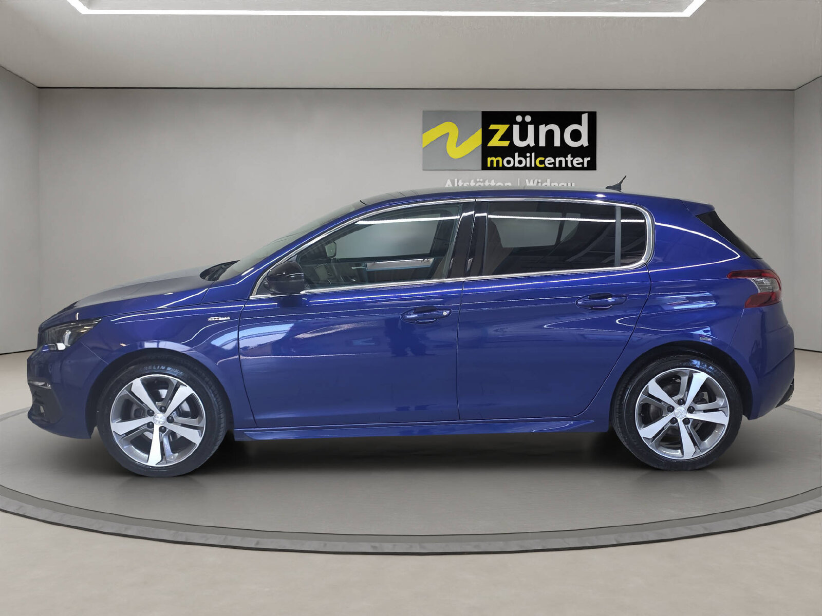 PEUGEOT 308 1.2 PureTech 130 GT Line S/S, Petrol, Second hand / Used, Automatic - 2