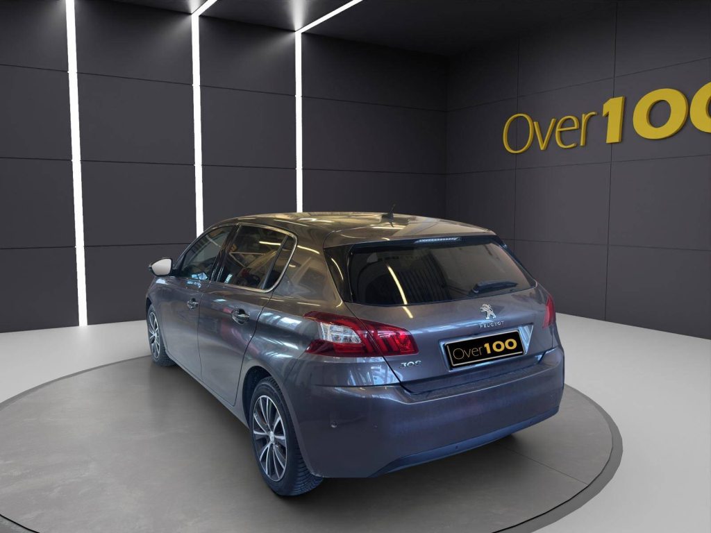 PEUGEOT 308 1.2i, Essence, Occasion / Utilisé, Automatique - 3