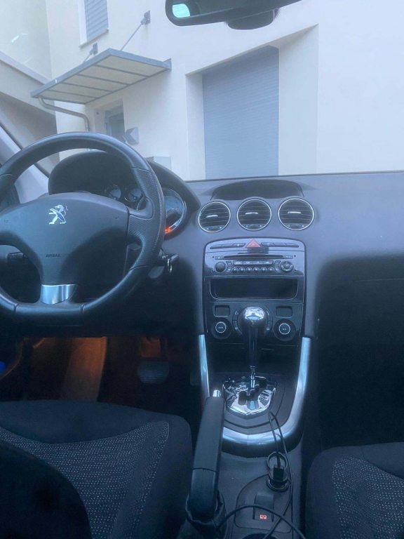 PEUGEOT 308 1.6 Turbo 156 Allure, Essence, Occasion / Utilisé, Automatique - 2