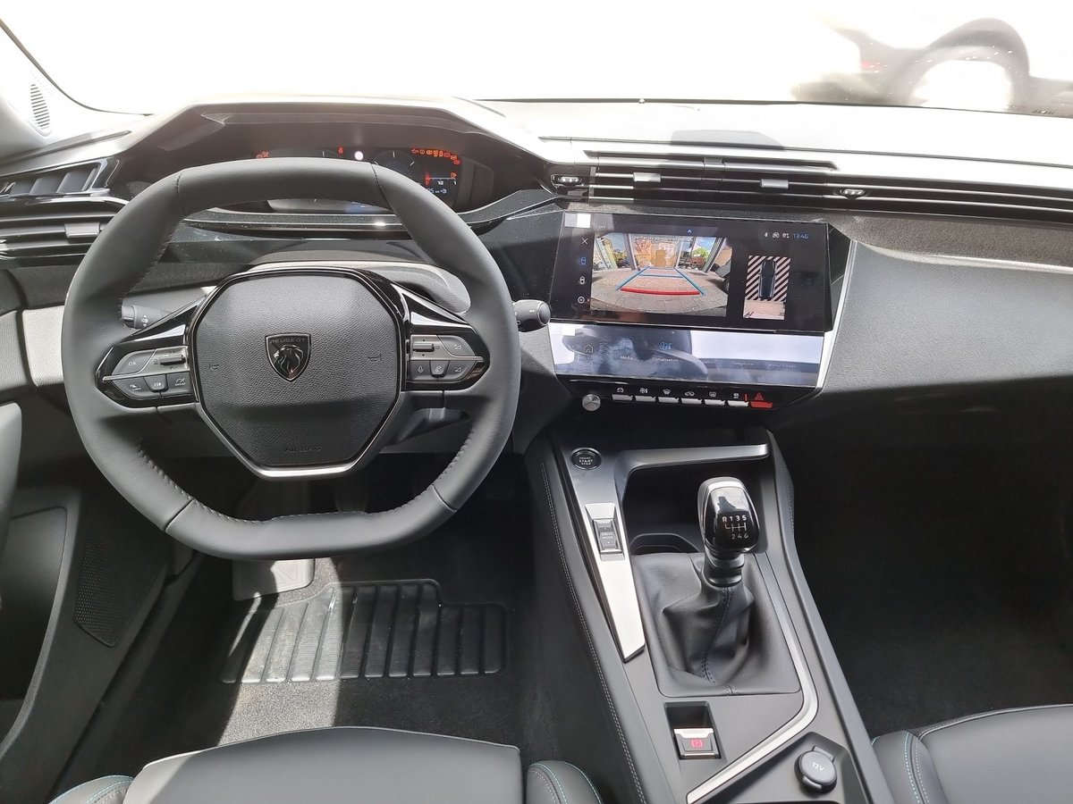 PEUGEOT 308 1.2 Pure Tech Allure Pack, Benzin, Vorführwagen, Handschaltung - 6