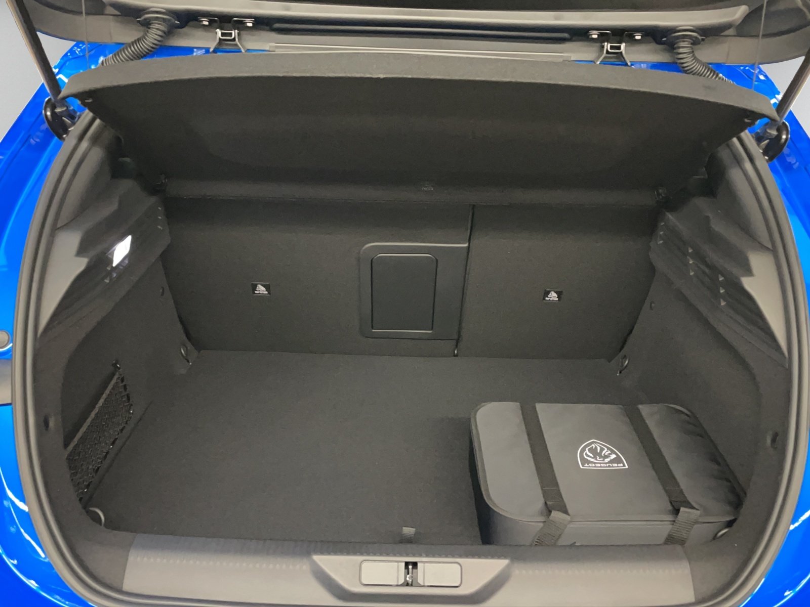 PEUGEOT 308 1.6 PHEV 180 GT, Voll-Hybrid Benzin/Elektro, Vorführwagen, Automatik - 7