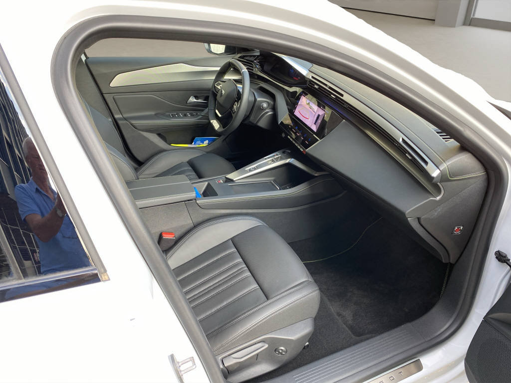 PEUGEOT 308 électrique 156ch (115 kW) Batterie 54 kWh GT, Elettrica, Auto dimostrativa, Automatico - 6