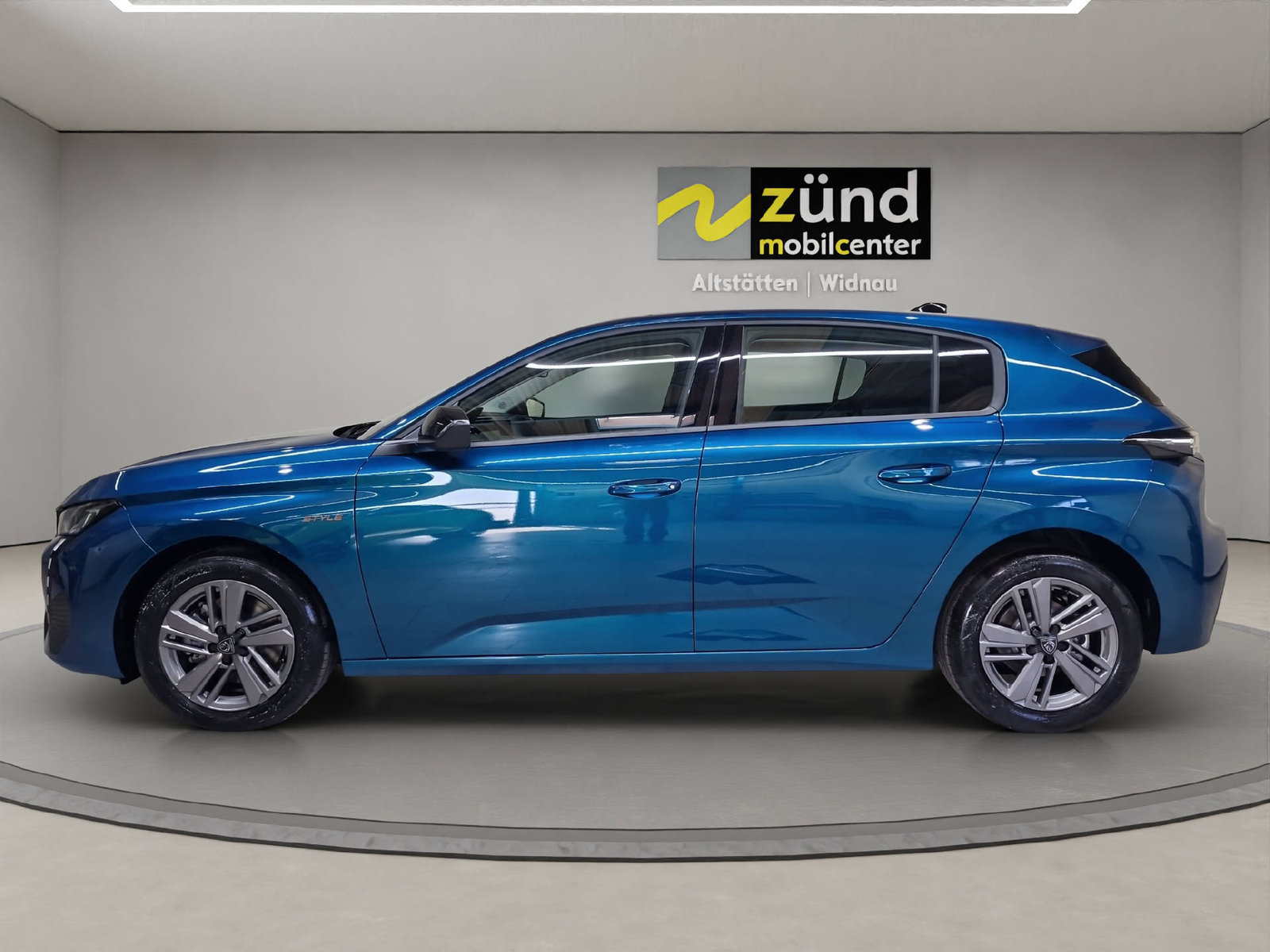PEUGEOT 308 1.2 Hybrid Style, Hybride Leggero Benzina/Elettrica, Auto dimostrativa, Automatico - 2