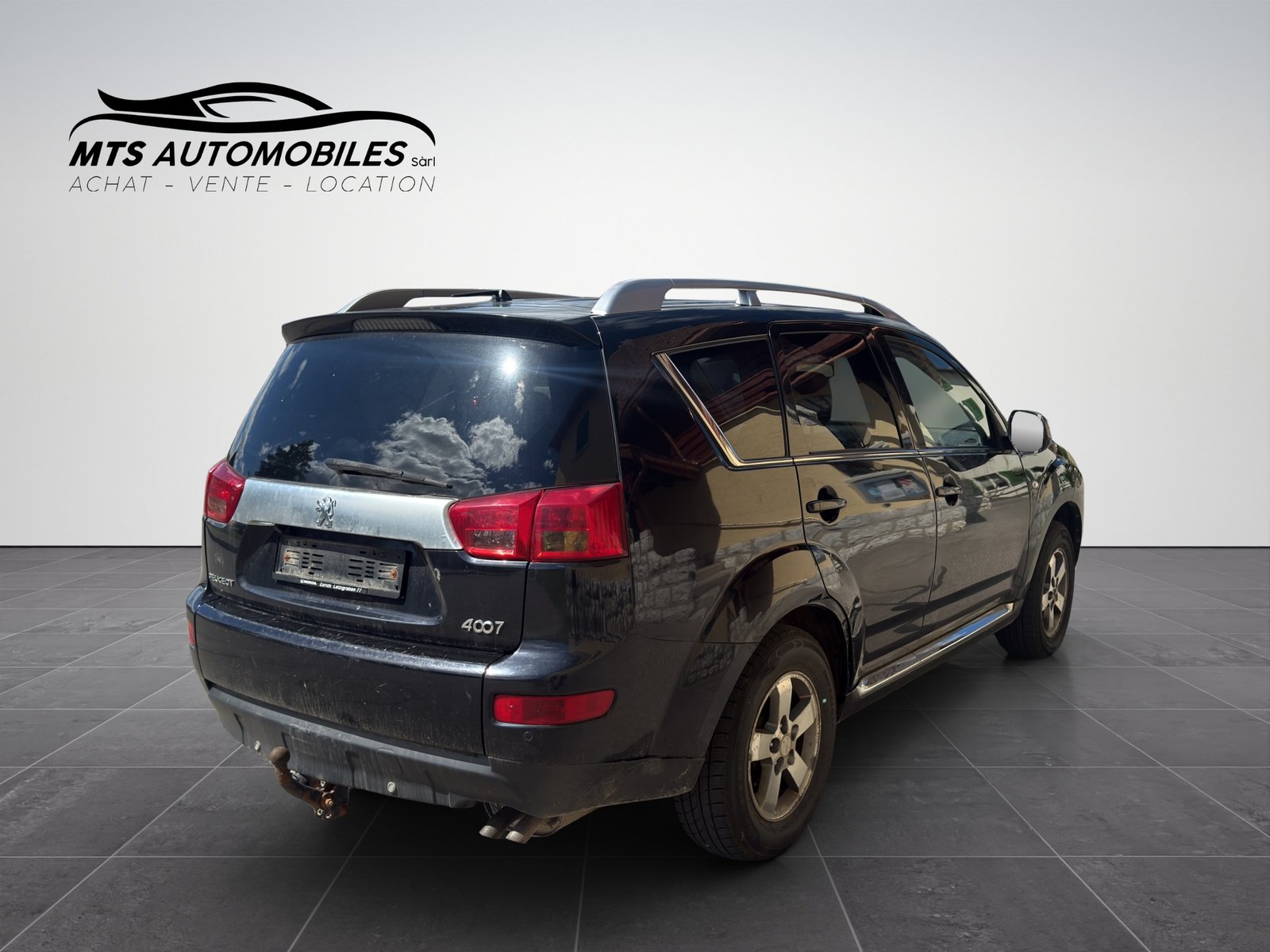 PEUGEOT 4007 2.2 HDi Platinum Edition, Diesel, Second hand / Used, Manual - 6