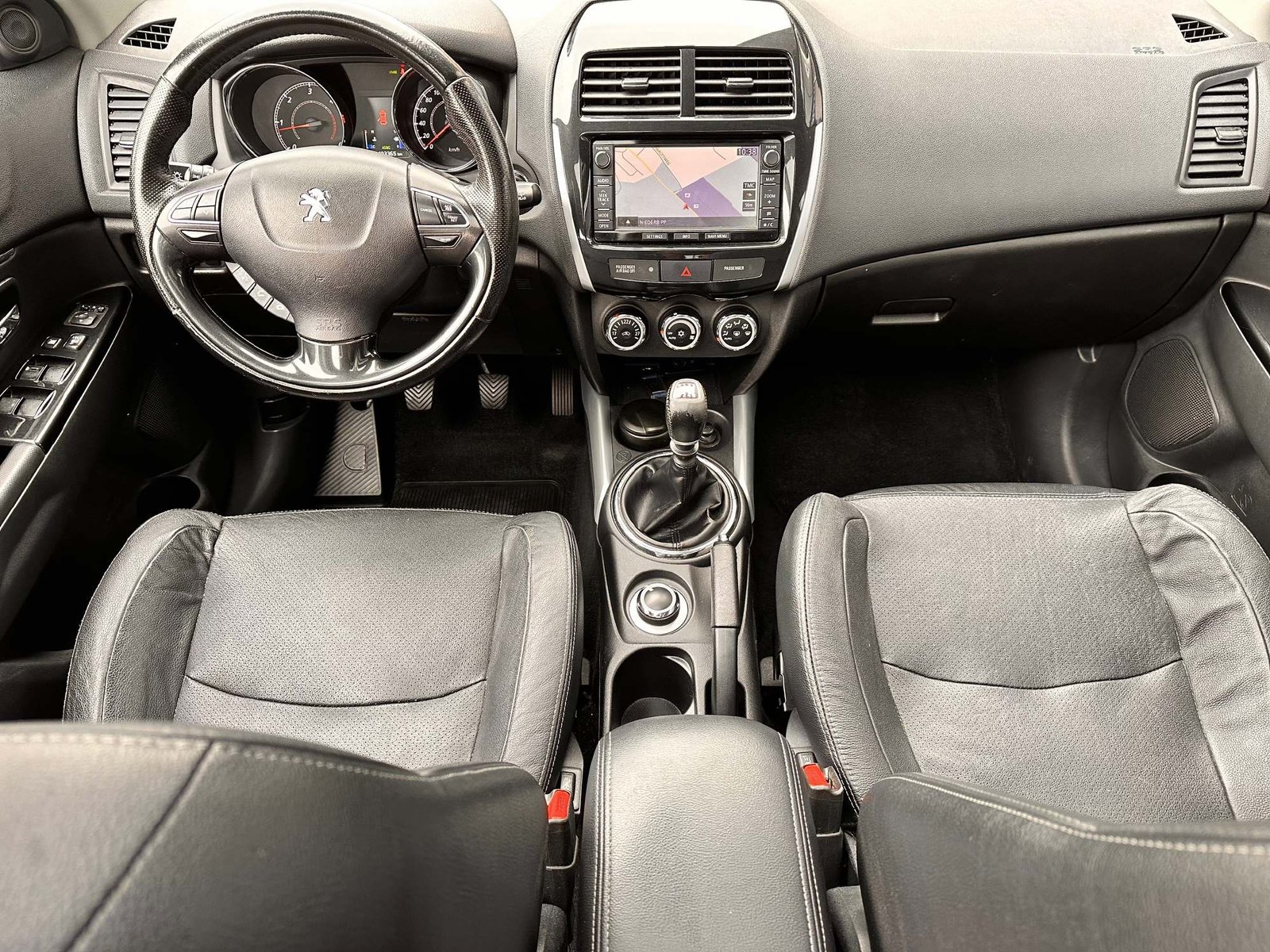 PEUGEOT 4008 1.8 HDi Allure S/S, Diesel, Occasion / Gebraucht, Handschaltung - 7
