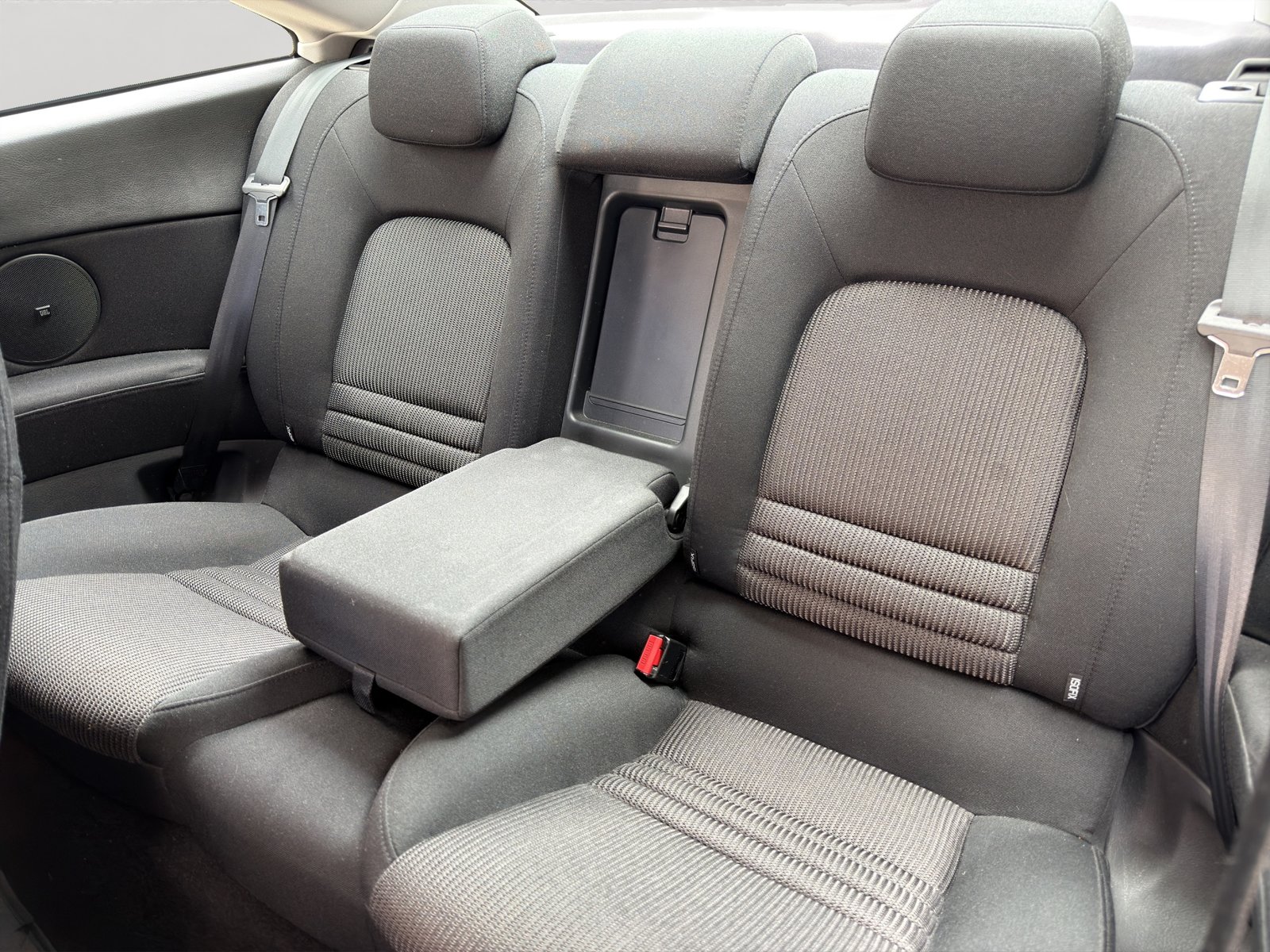 PEUGEOT 407 Coupé 2.7 HDI Pack Automatic, Diesel, Occasion / Gebraucht, Automatik - 4