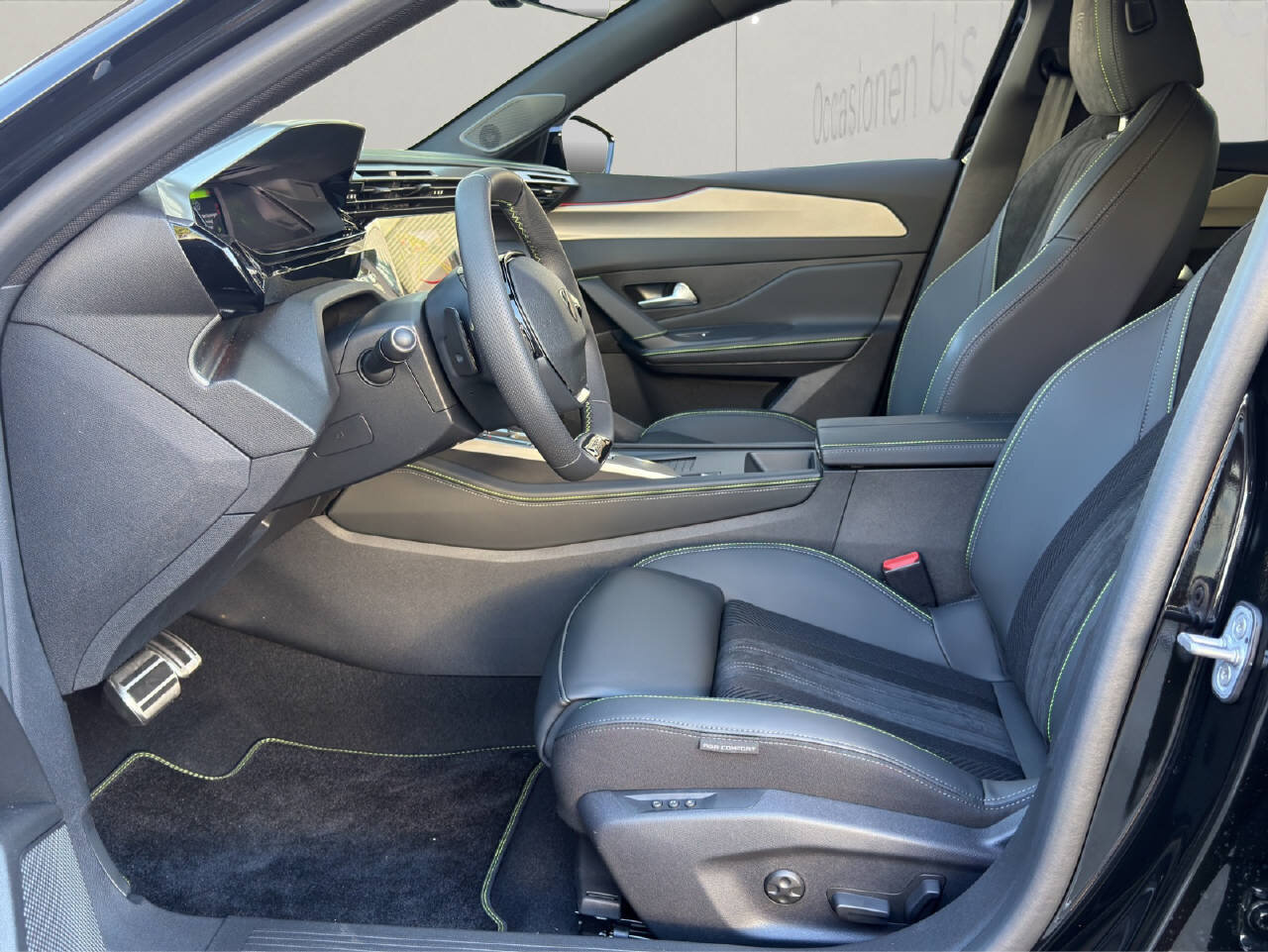 PEUGEOT 408 1.2 Hybrid GT, Mild-Hybrid Benzin/Elektro, Neuwagen, Automatik - 4