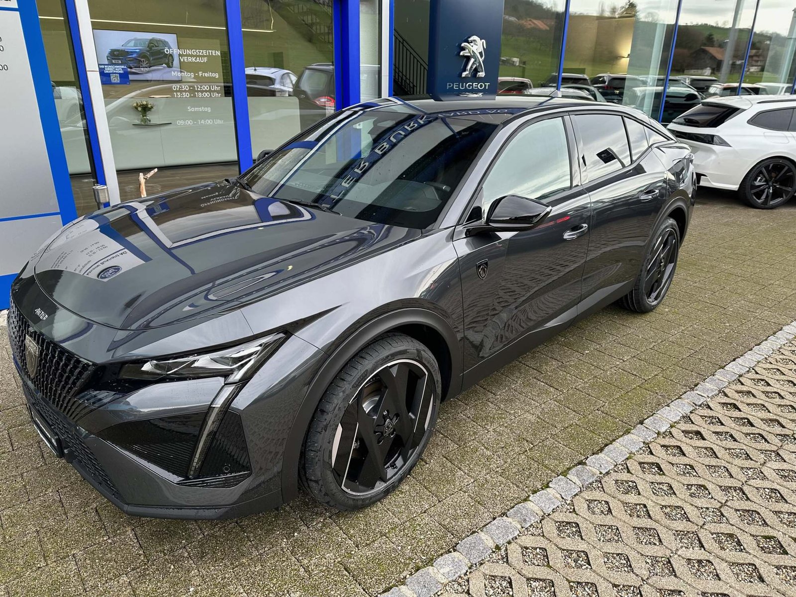 PEUGEOT 408 1.6 PHEV 225 GT, Plug-in-Hybrid Petrol/Electric, Second hand / Used, Automatic - 2