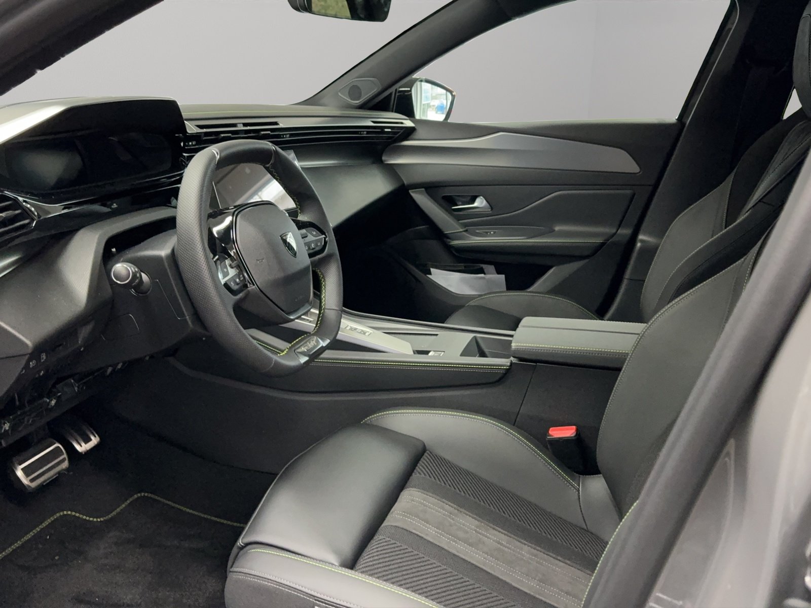 PEUGEOT 408 1.6 PHEV 180 GT, Hybride Rechargeable Essence/Électricité, Voiture de démonstration, Automatique - 5