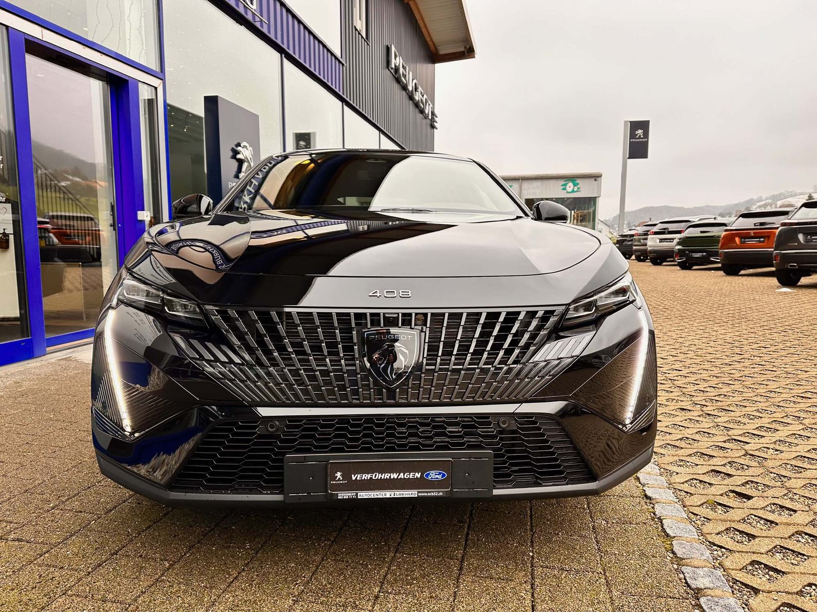 PEUGEOT 408 1.6 PHEV GT, Hybride Rechargeable Essence/Électricité, Voiture de démonstration, Automatique - 3