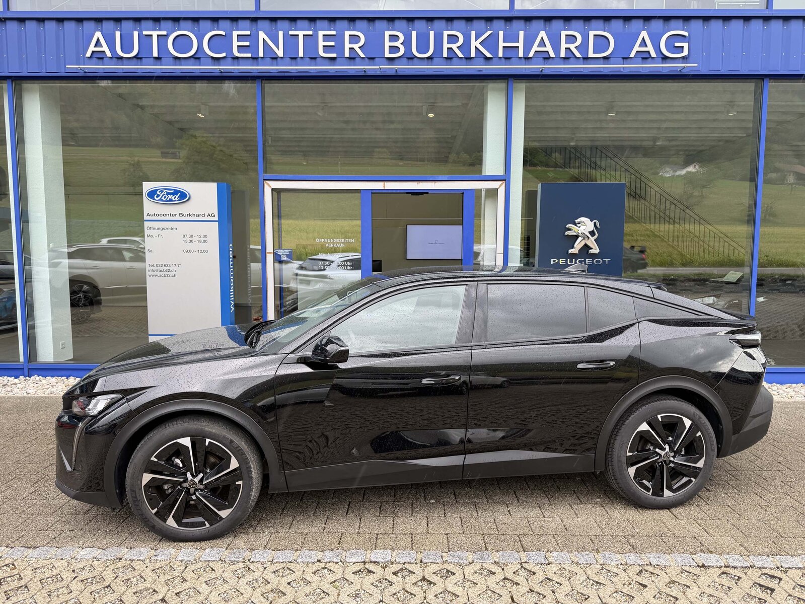 PEUGEOT 408 1.2 Hybrid Allure *5 Jahre Garantie*