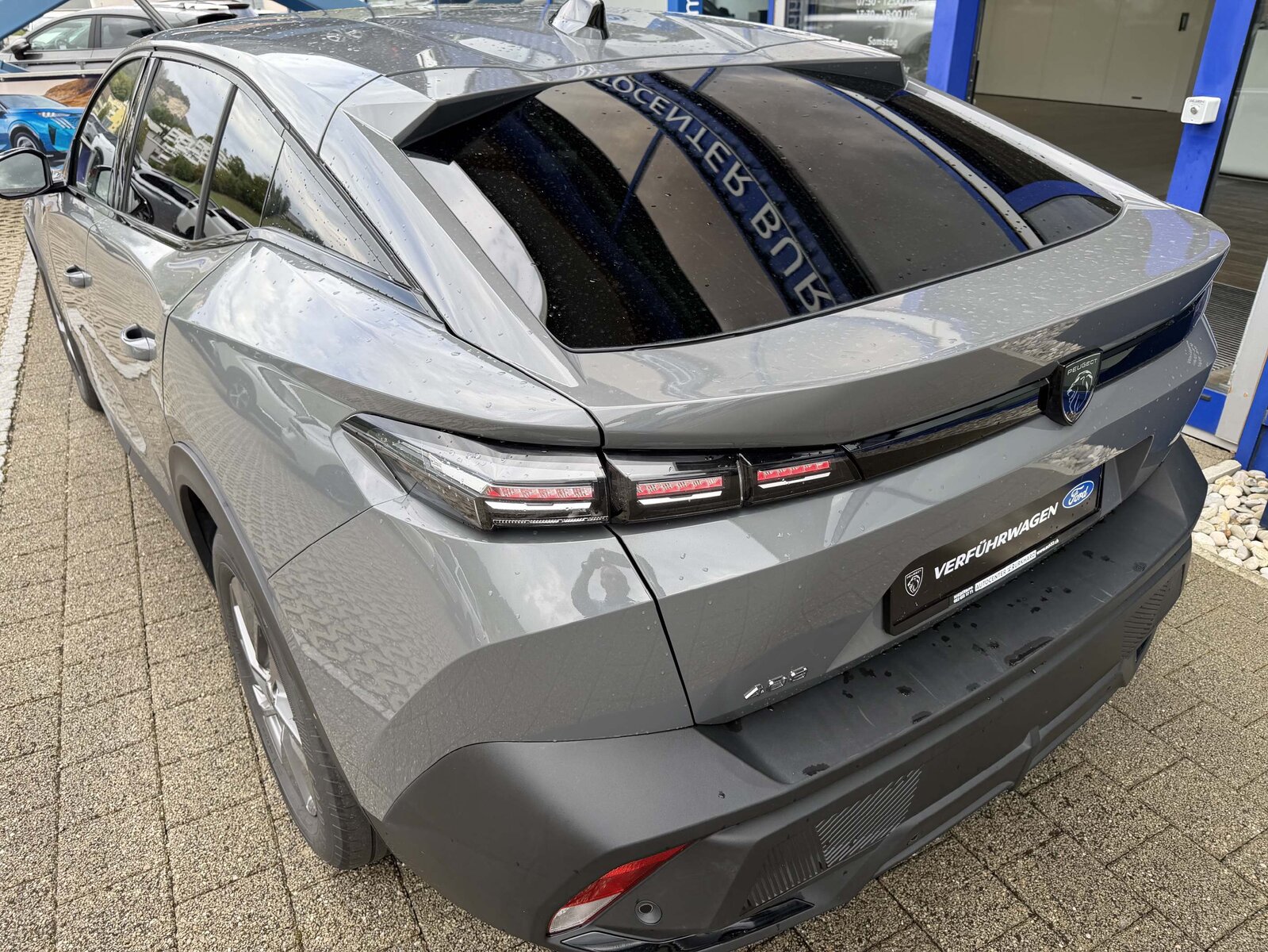 PEUGEOT 408 1.2 Hybrid Allure *5 Jahre Garantie*, Mild-Hybrid Benzin/Elektro, Vorführwagen, Automatik - 4