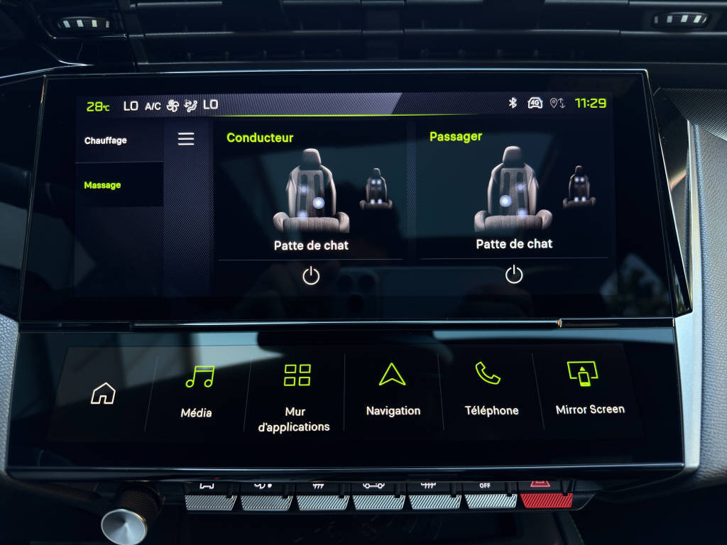 PEUGEOT 408 1.2 Hybrid GT Exclusive, Mild-Hybrid Petrol/Electric, Ex-demonstrator, Automatic - 7