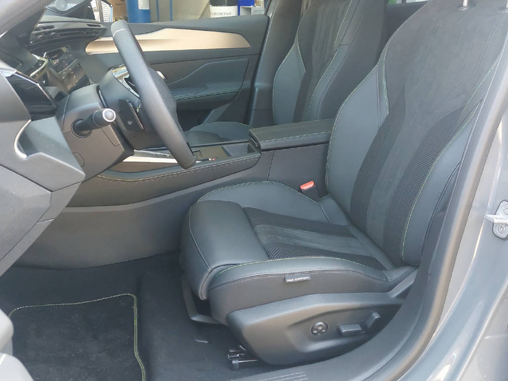 PEUGEOT 408 e-GT Exclusive, Elektro, Vorführwagen, Automatik - 5