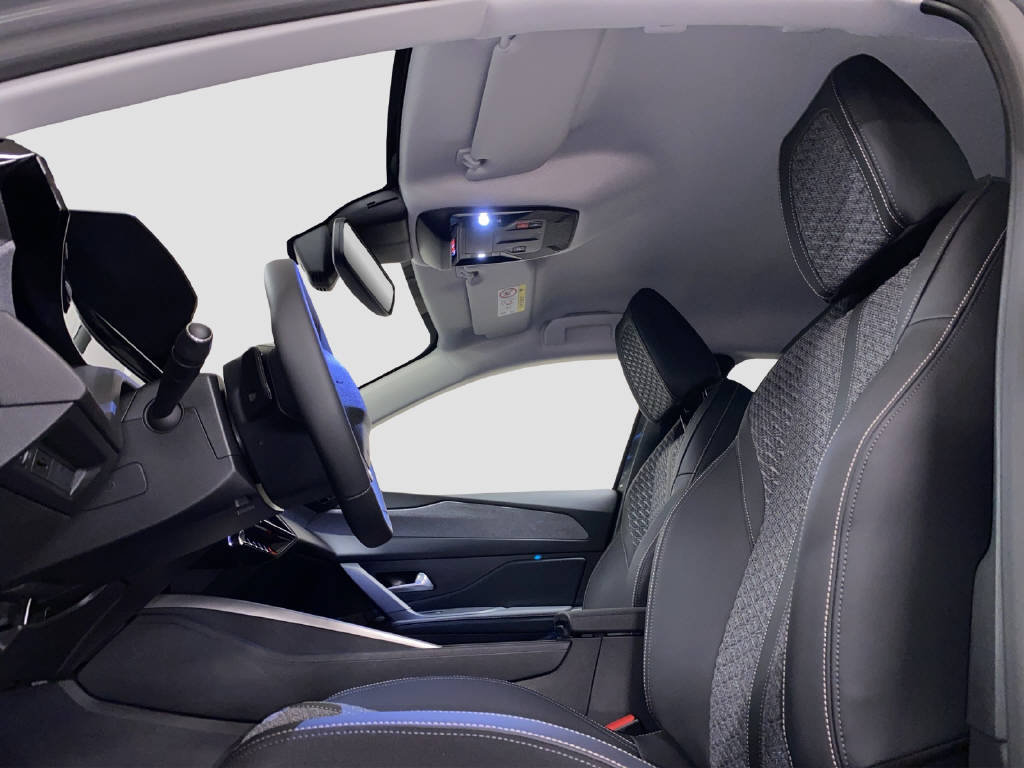 PEUGEOT 408 1.2 Hybrid Allure, Hybride Léger Essence/Électricité, Voiture de démonstration, Automatique - 7